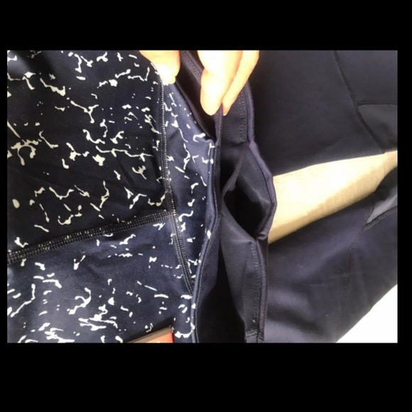 Under Armour Leggings - Picture 4 of 6